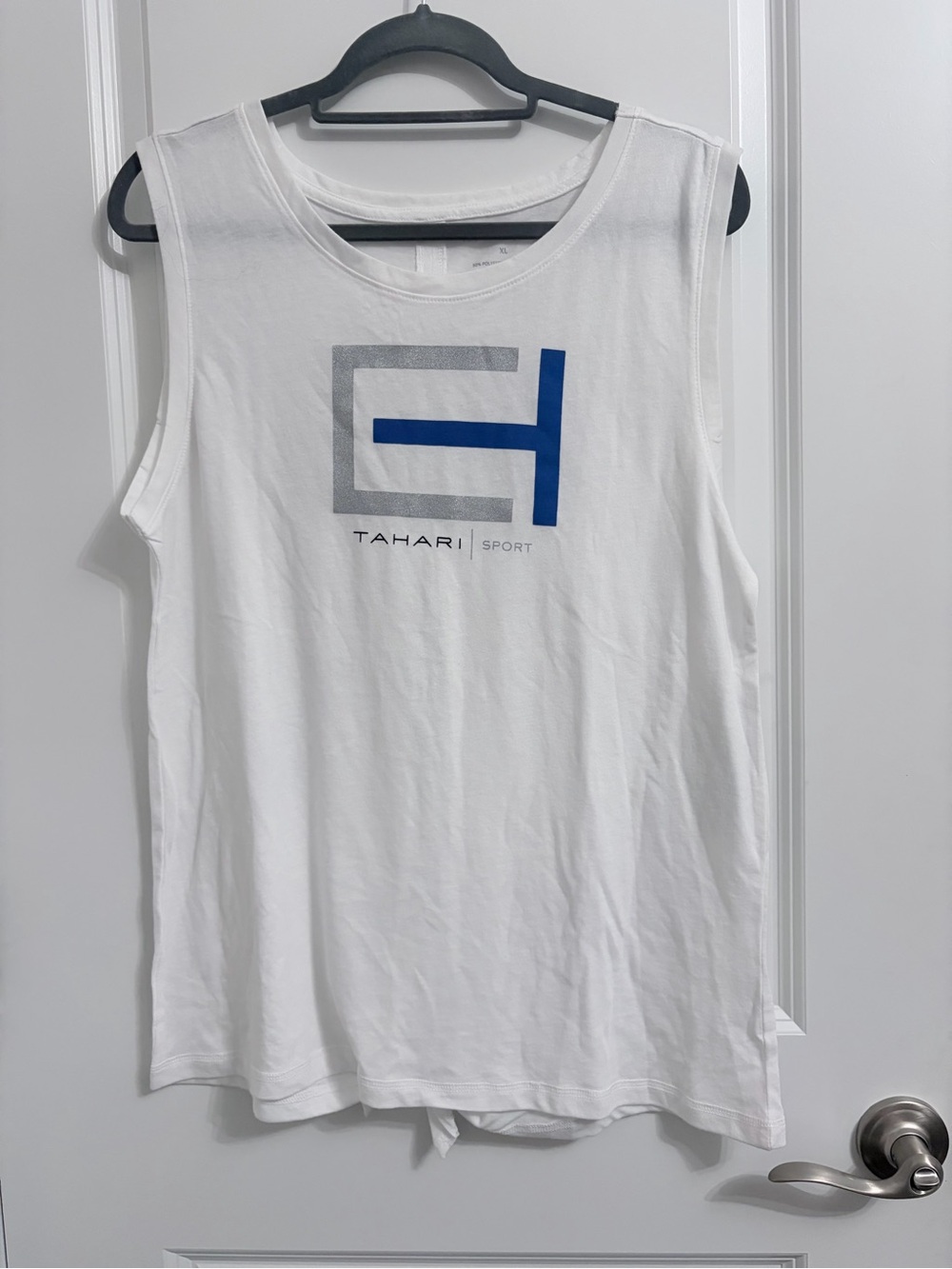 Tahari White Tank with Silver & Blue Graphic NWT